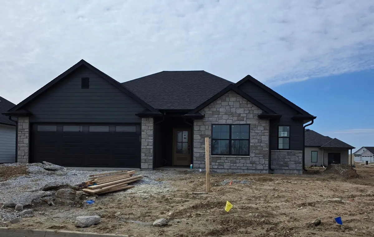 5301 Stormy Dr, Columbia, MO 65203 - #1