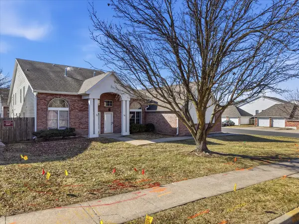 18 N Cedar Lake Dr, COLUMBIA, MO 65203