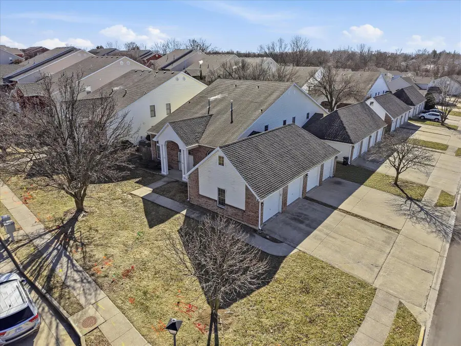 18 N Cedar Lake Dr, Columbia, MO 65203 - #3