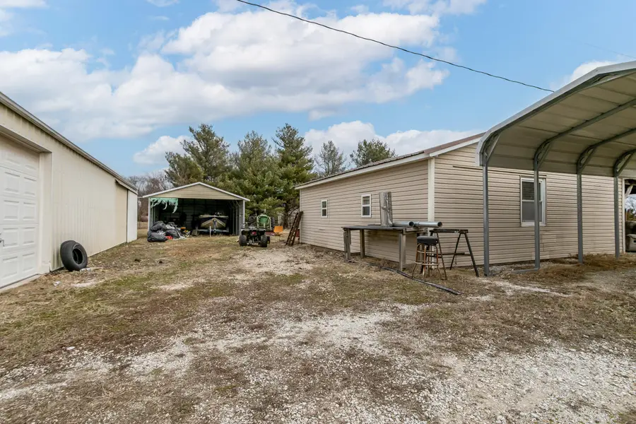 7876 County Route 337, New Bloomfield, MO 65063 - #3