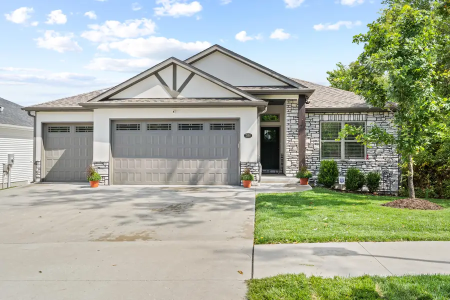 7590 S Nursery Rd, Columbia, MO 65203 - #2