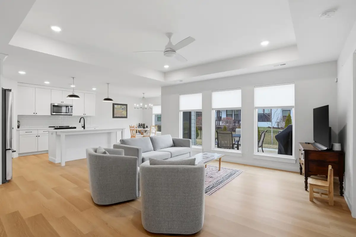 527 Tomahawk Dr, Columbia, MO 65203 - #1