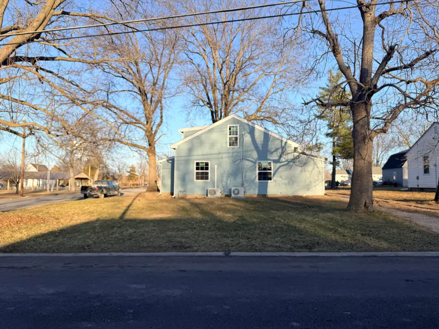 614 S Missouri St, Mexico, MO 65265 - #3