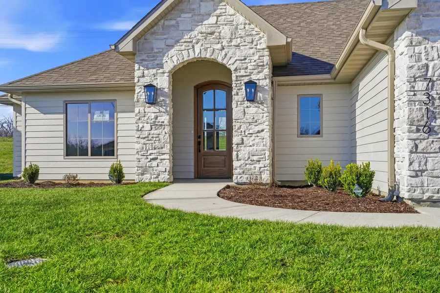 7316 W Golden Willow Dr, Columbia, MO 65202 - #3