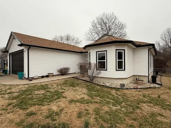 612 Airway Dr, FULTON, MO 65251