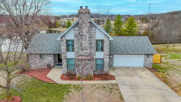 2908 Sunny Brook Dr, JEFFERSON CITY, MO 65109