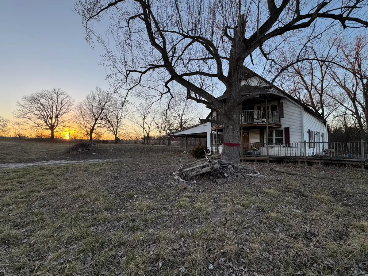 11726 Kable Ln, Boonville, MO 65233 - #1