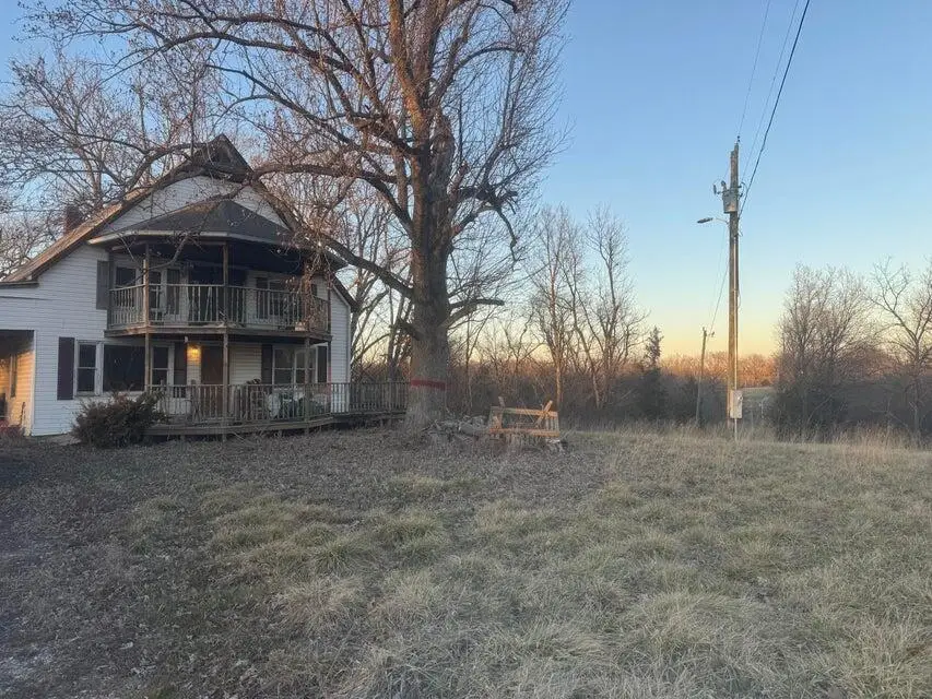 11726 Kable Ln, Boonville, MO 65233 - #3