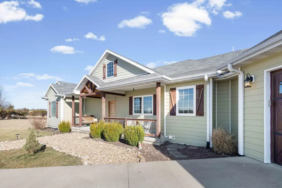 8429 Wylde Pl, New Bloomfield, MO 65063 - #3