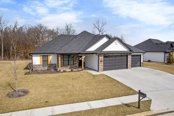 6405 Gateway Arch Way, ASHLAND, MO 65010