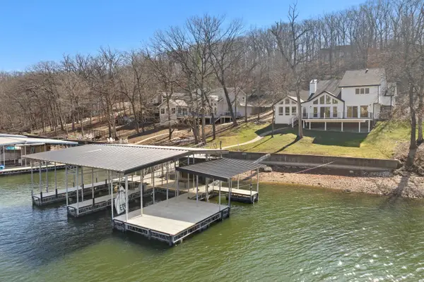 310 Palisades Dr, FOUR SEASONS, MO 65049