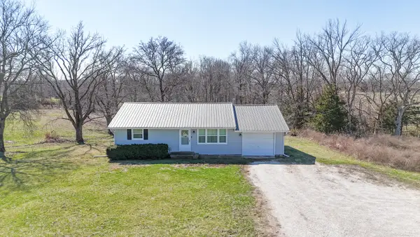 5012 State Highway Jj, MOBERLY, MO 65270