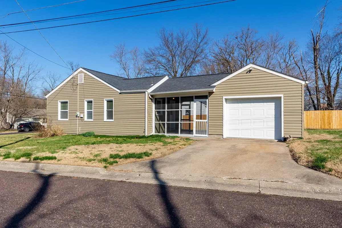 708 Donnelly Ave, Columbia, MO 65203 - #1