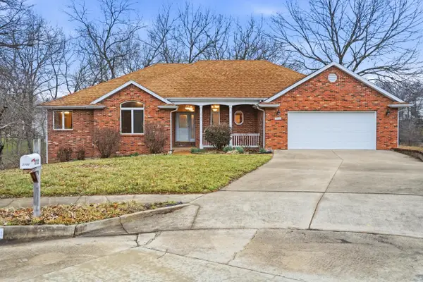 2702 Post Oak Dr, COLUMBIA, MO 65203