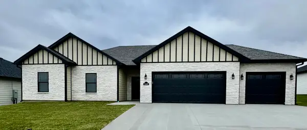 16618 Klinton Dr, BOONVILLE, MO 65233