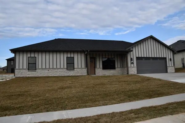 16600 Klinton Dr, BOONVILLE, MO 65233