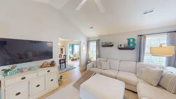 4204 Cotton Wood Dr, COLUMBIA, MO 65202