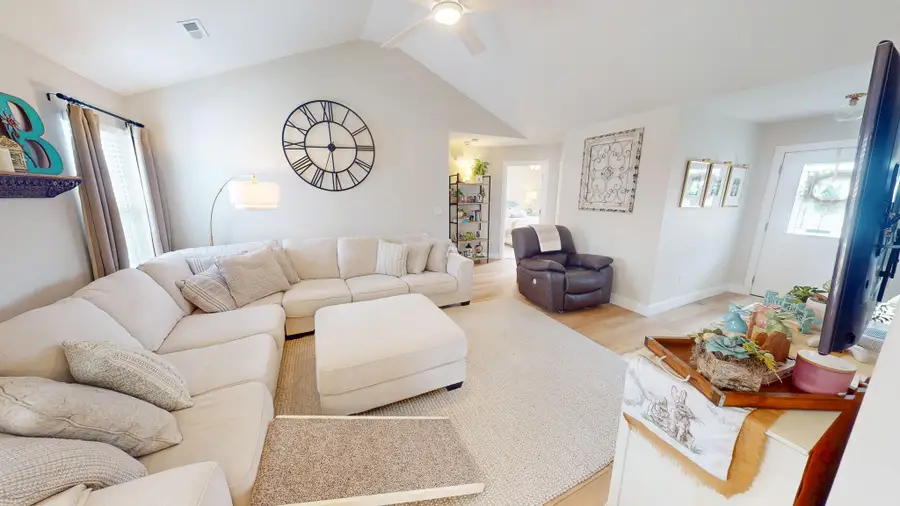 4204 Cotton Wood Dr, Columbia, MO 65202 - #3