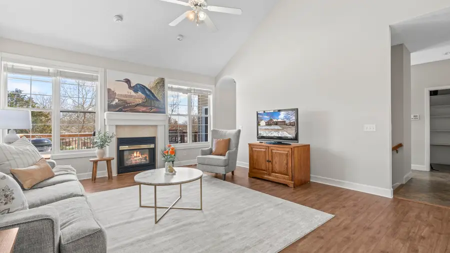 4806 Forum Blvd, Columbia, MO 65203 - #3