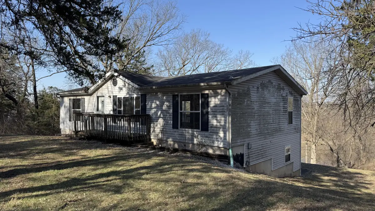 10495 & 10469 Ferry Rd, Boonville, MO 65233 - #1