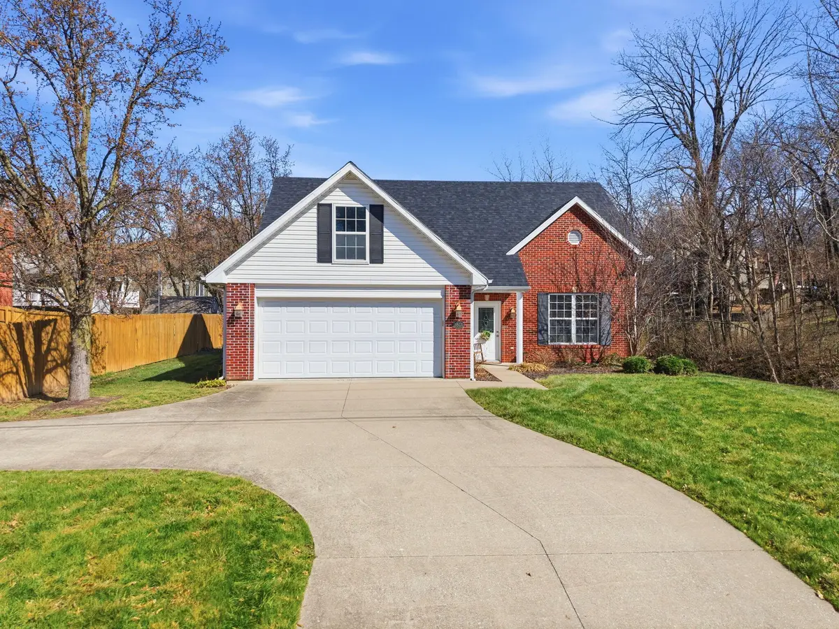 3601 Chapel Hill Rd, Columbia, MO 65203 - #1