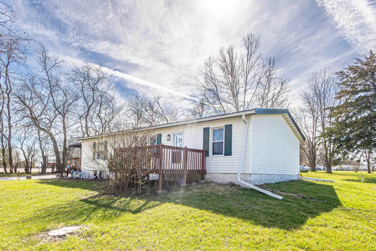 11370 E Zaring Rd, Columbia, MO 65202 - #1