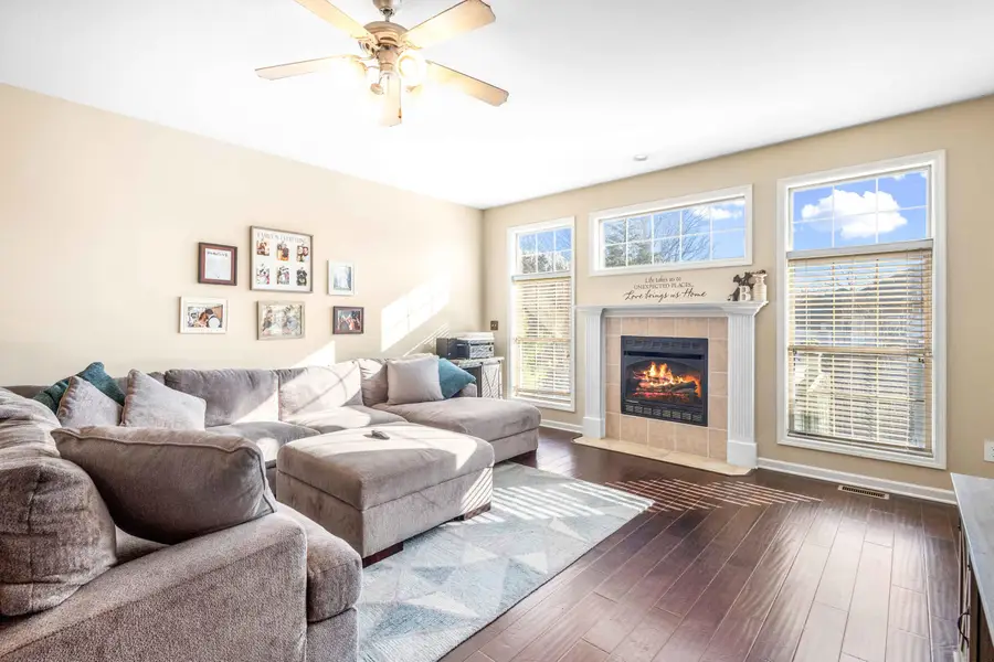 5006 Chesapeake Ln, Columbia, MO 65202 - #3