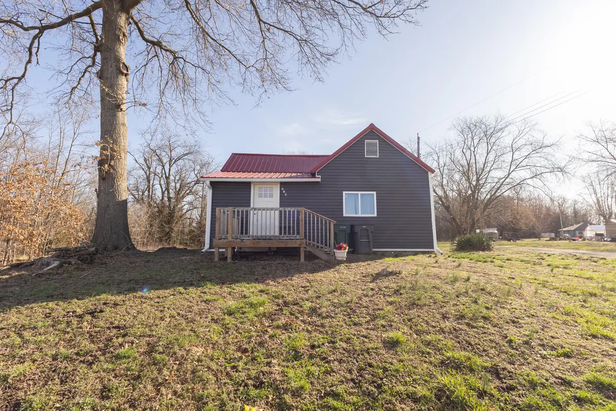 210 Howard St, Huntsville, MO 65259 - #1