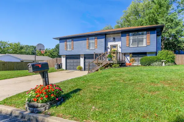 1851 Omar St, MEXICO, MO 65265