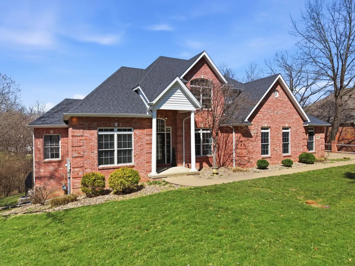 1924 Sylvan Hills Rd, Jefferson City, MO 65109 - #1