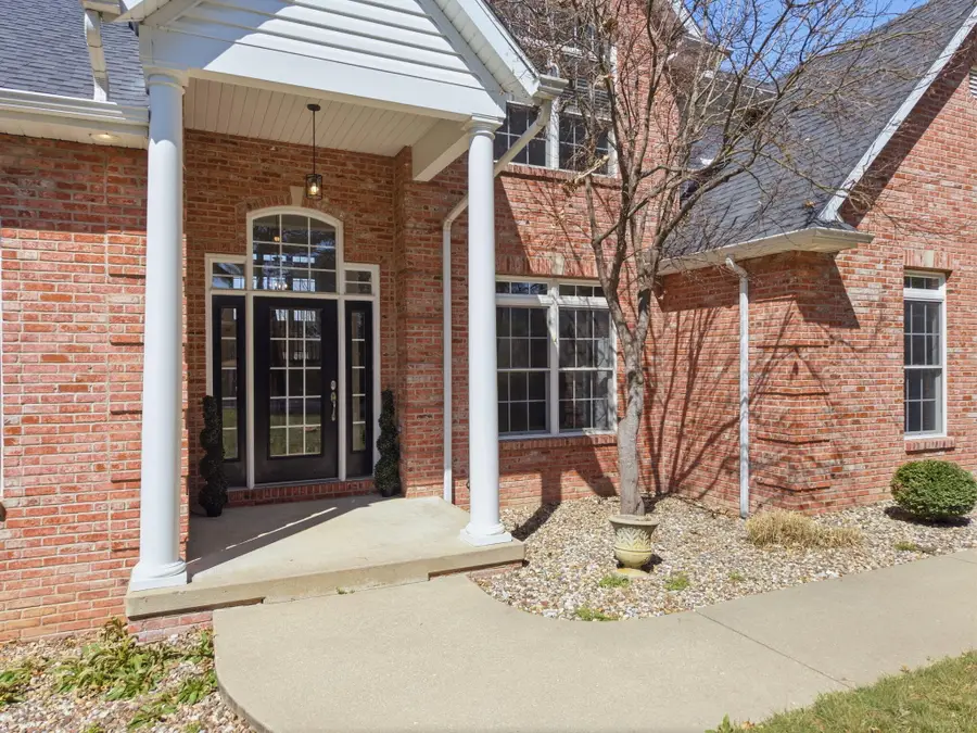 1924 Sylvan Hills Rd, Jefferson City, MO 65109 - #2