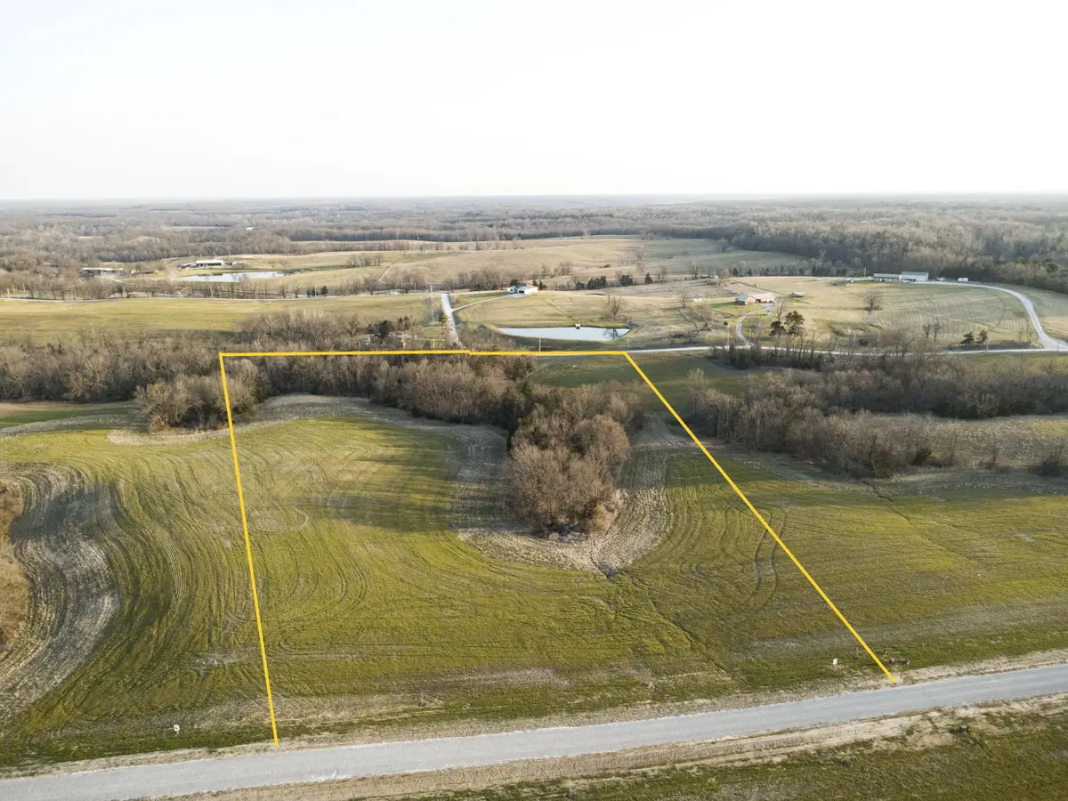 LOT 7 W Mariposa Ridge Rd, Columbia, MO 65202 - #1