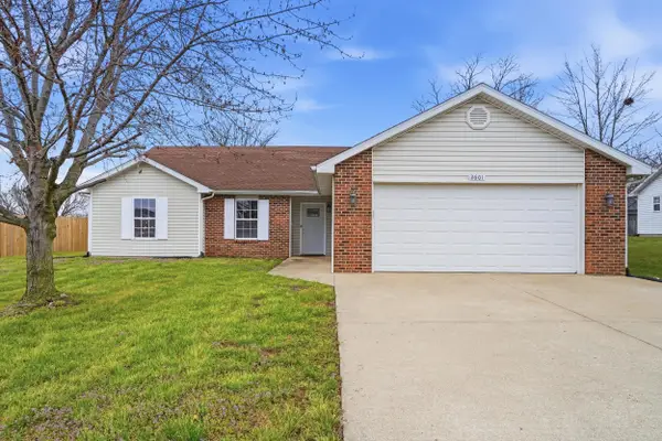 2601 Thornberry Dr, COLUMBIA, MO 65202