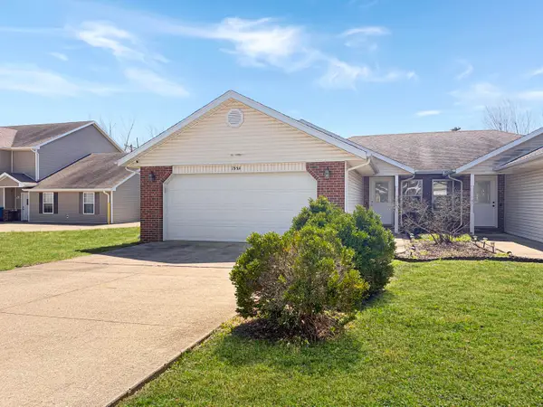 155 Rief Ct #A, HOLTS SUMMIT, MO 65043