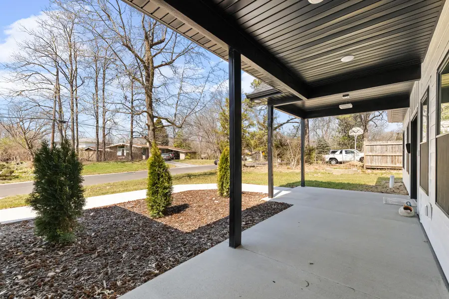 1020 Crestland Ave, Columbia, MO 65203 - #3
