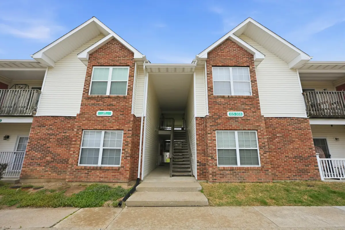 29 N Cedar Lake #307, Columbia, MO 65203 - #1