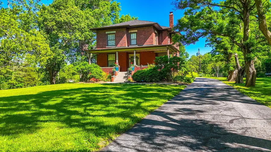 709 Gilman St, Moberly, MO 65270 - #2