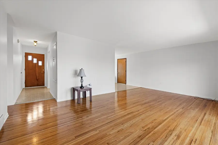 501 Parkade Blvd, Columbia, MO 65202 - #3