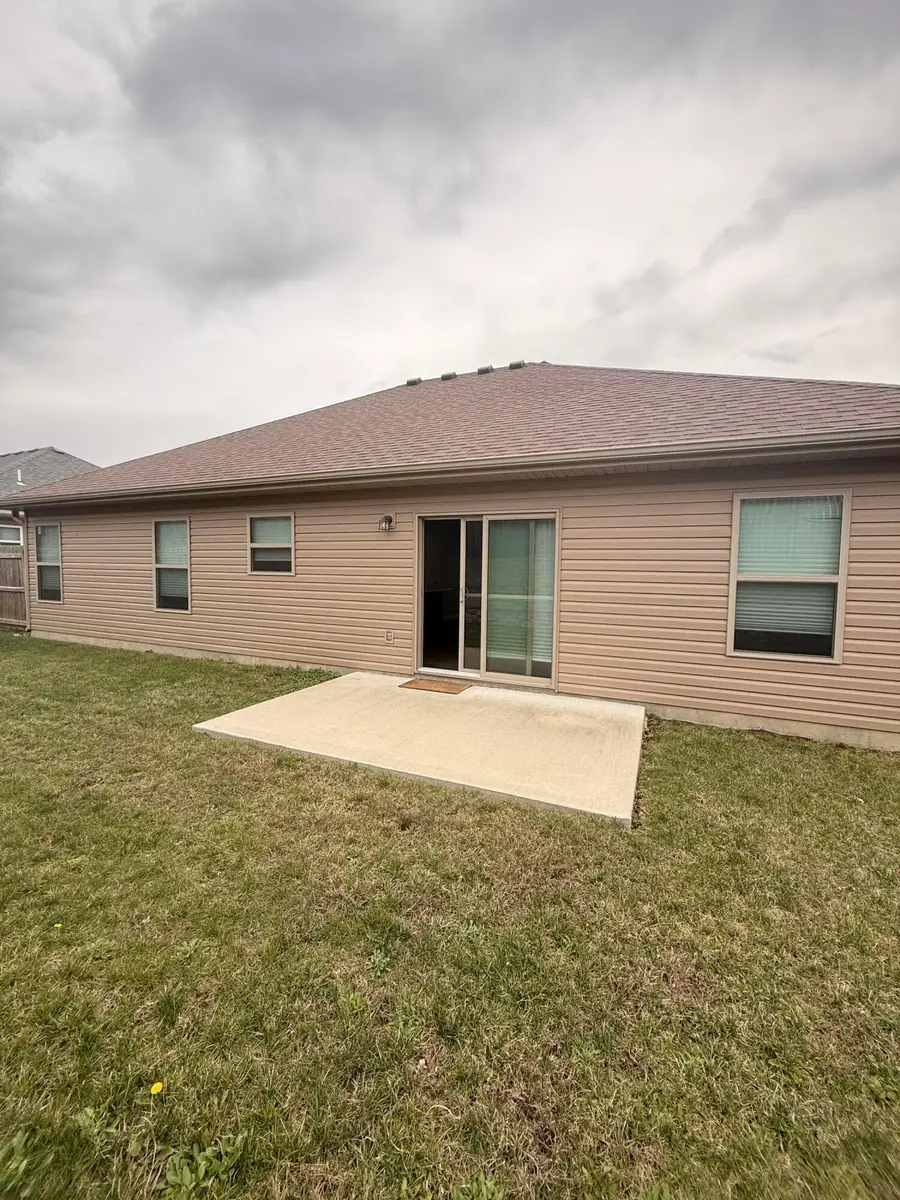 5733 Geyser Blvd, Columbia, MO 65202 - #3