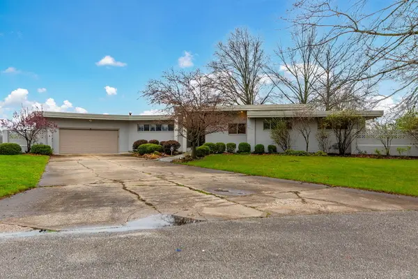 8 Melody Ln, MEXICO, MO 65265