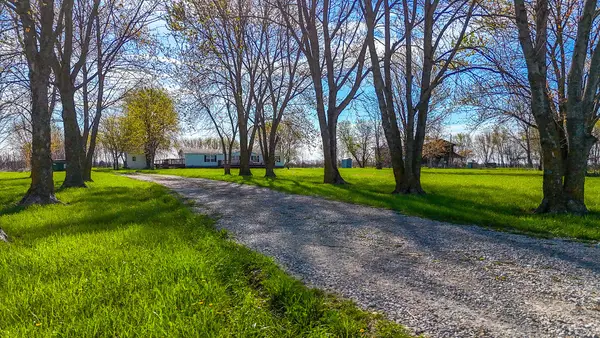 276 County Road 1045, AUXVASSE, MO 65231