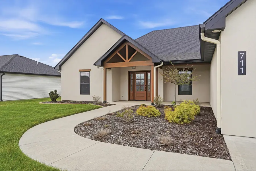 711 Addie Ln, Centralia, MO 65240 - #3