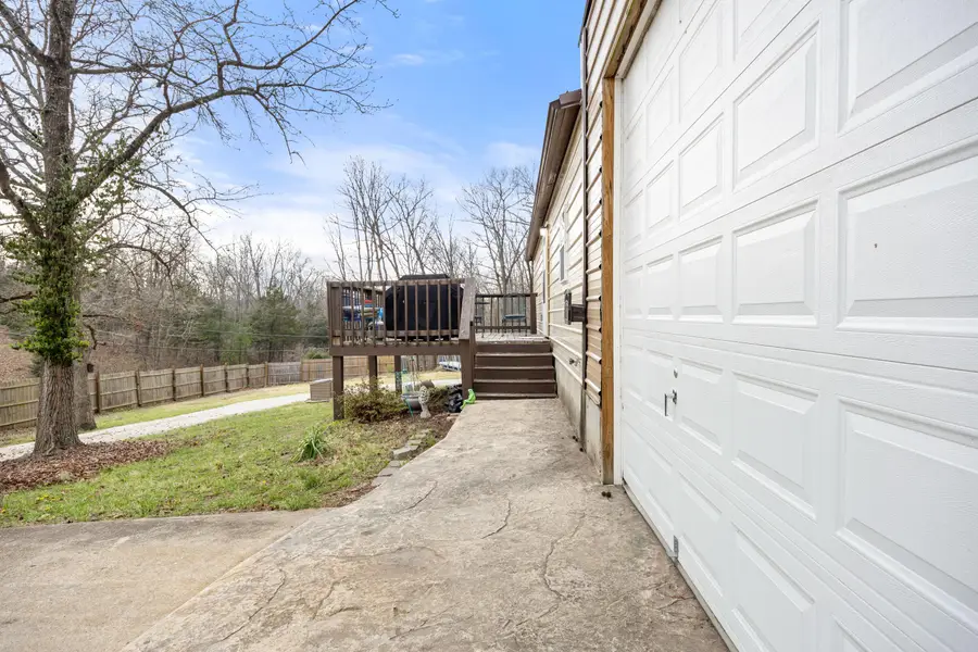 11 Jade Rd, Rocky Mount, MO 65072 - #3
