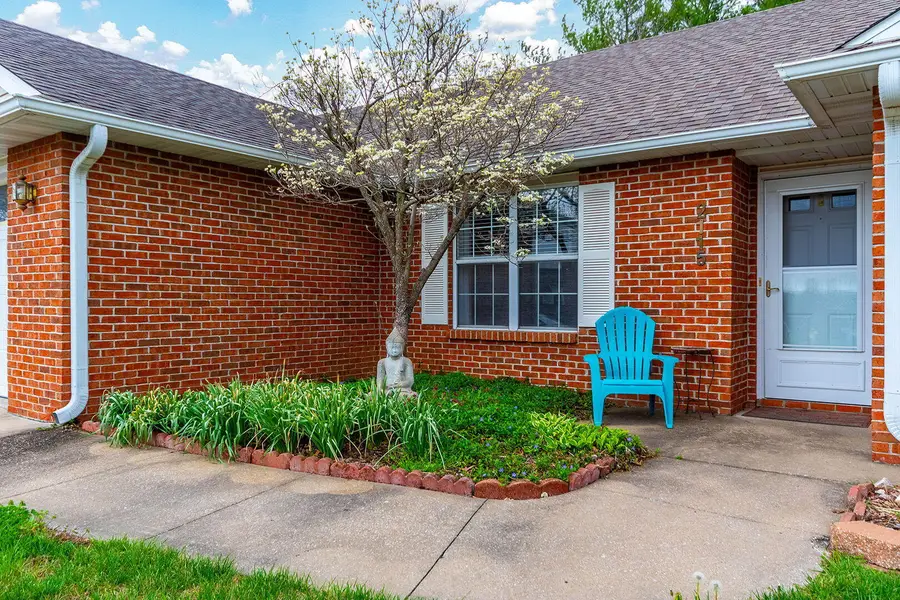 2115 Misty Glen, Columbia, MO 65203 - #2