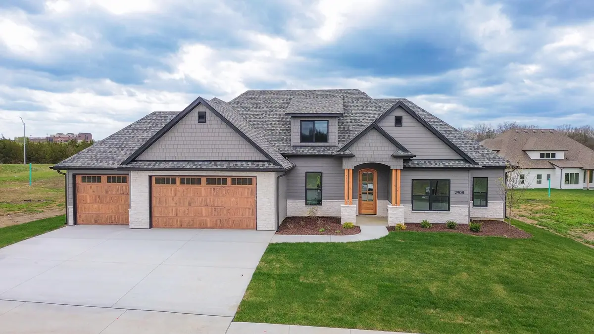 2908 Genesis Dr, Columbia, MO 65201 - #1
