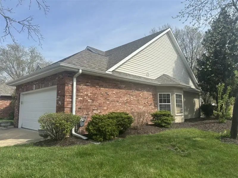 210 Blue Sky Ct, Columbia, MO 65203 - #2