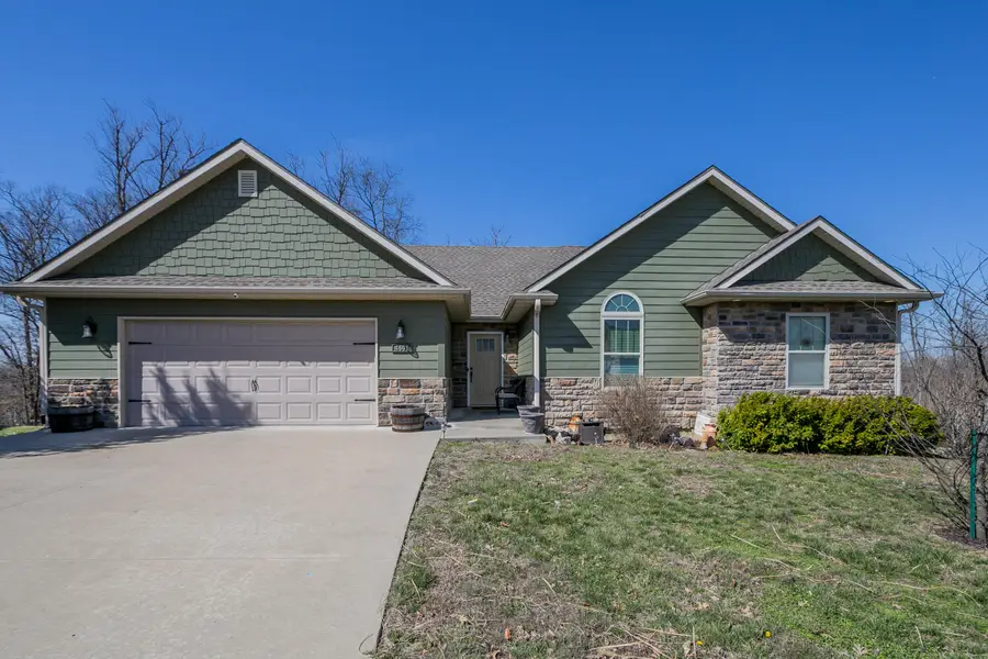 4601 Maple Leaf Dr, Columbia, MO 65201 - #2