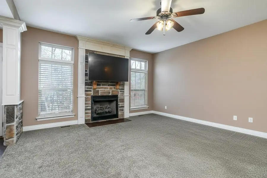 4601 Maple Leaf Dr, Columbia, MO 65201 - #3