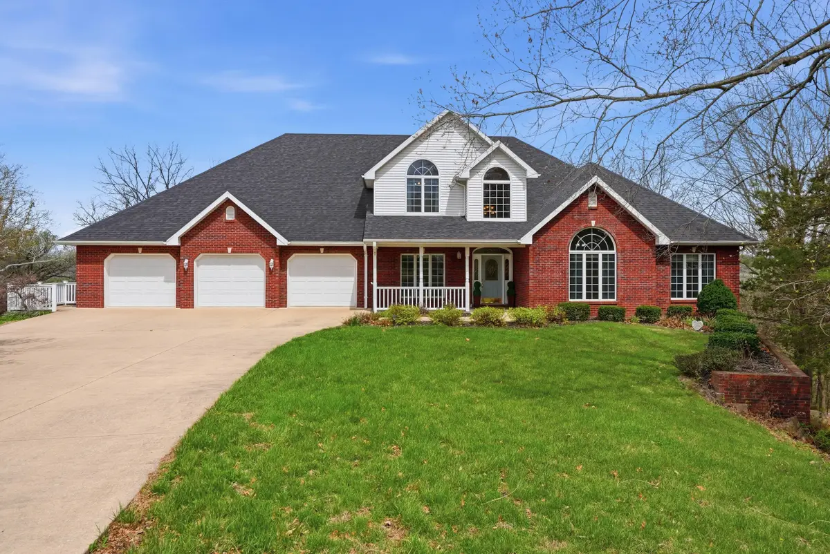 1452 Briar Village Ct, Jefferson City, MO 65109 - #1