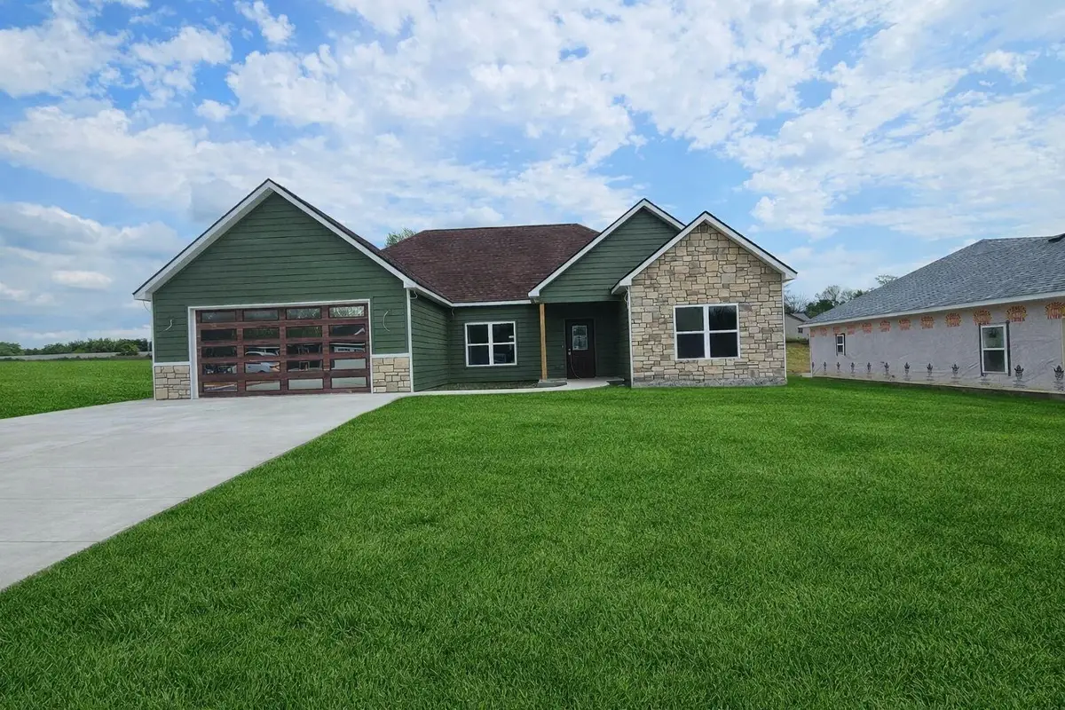 10872 Country Aire Meadows Ct, Holts Summit, MO 65043 - #1